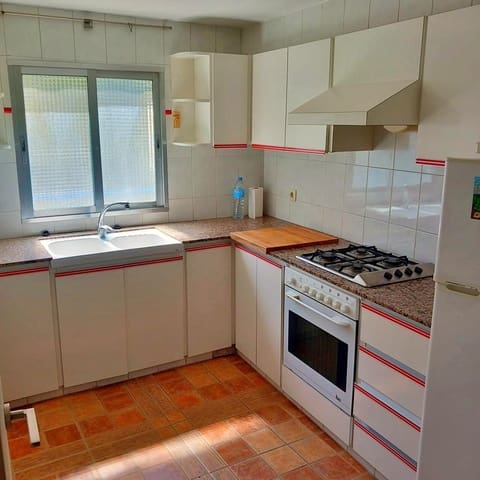 2 soverom Hus til salgs i Tivenys - € 90 000 (Ref: 9839170)
