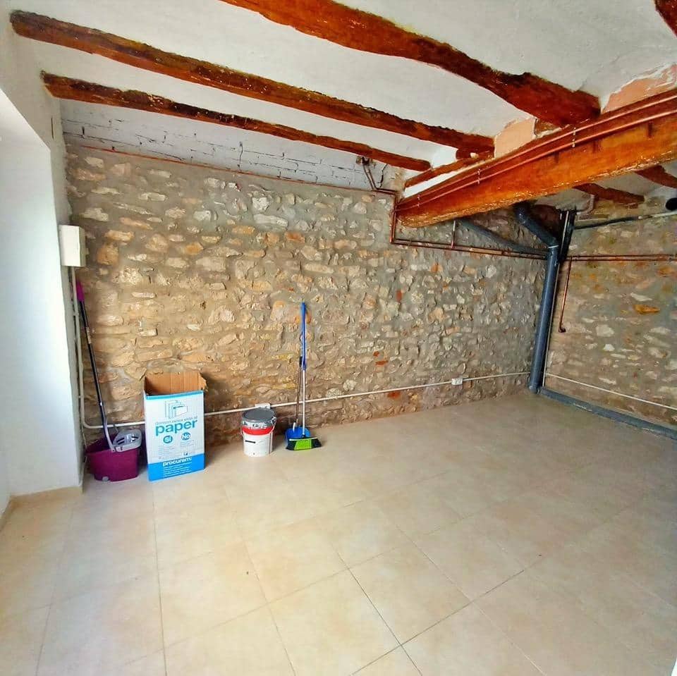 2 bedroom Townhouse for sale in Tivenys - € 90,000 (Ref: 9839170)