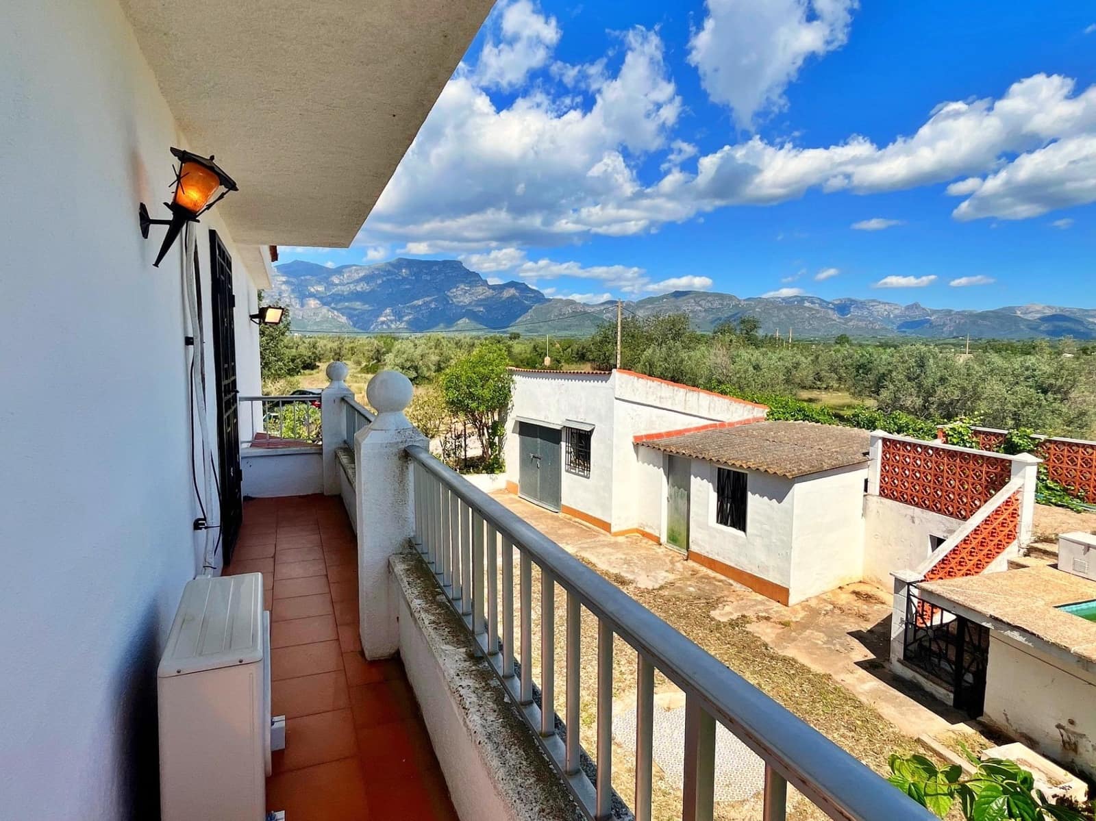 2 bedroom Villa for sale in Roquetes with pool garage - € 245,000 (Ref: 9860045)