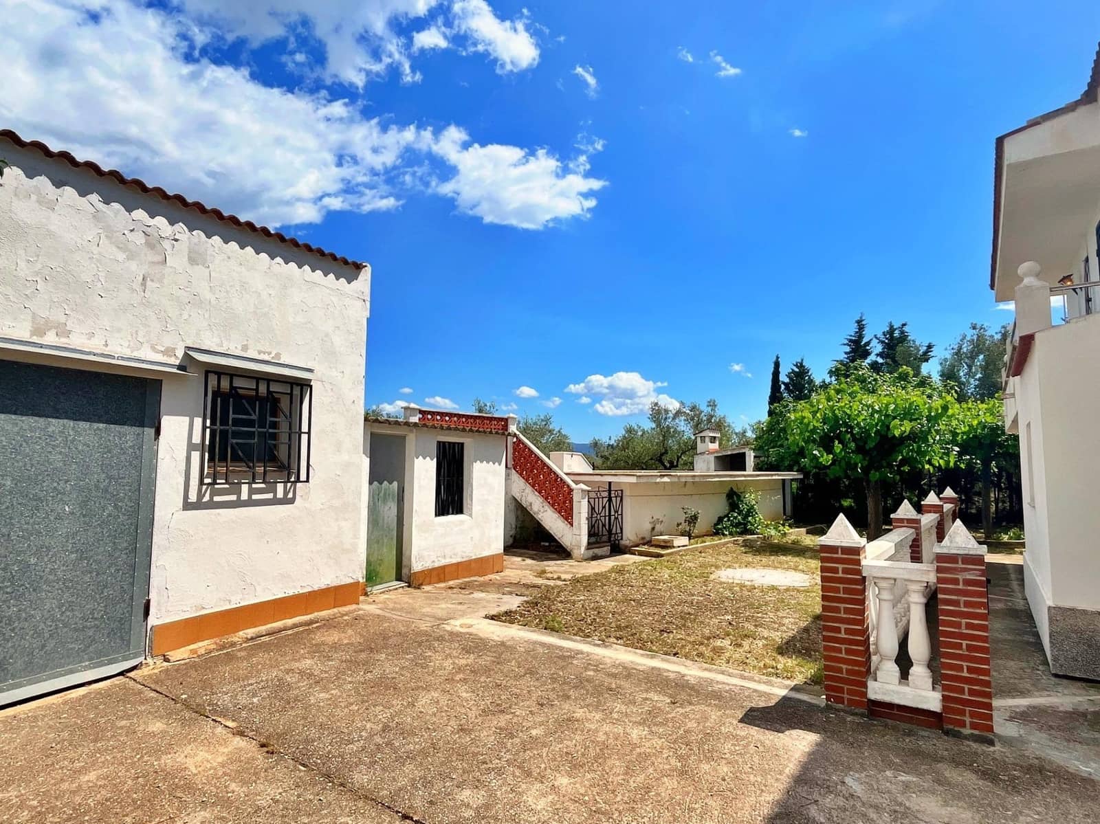 2 bedroom Villa for sale in Roquetes with pool garage - € 245,000 (Ref: 9860045)