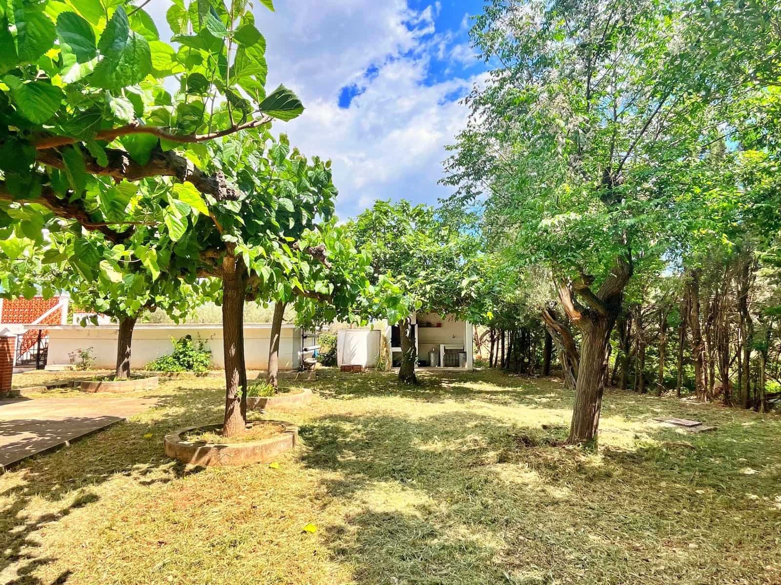 2 bedroom Villa for sale in Roquetes with pool garage - € 245,000 (Ref: 9860045)
