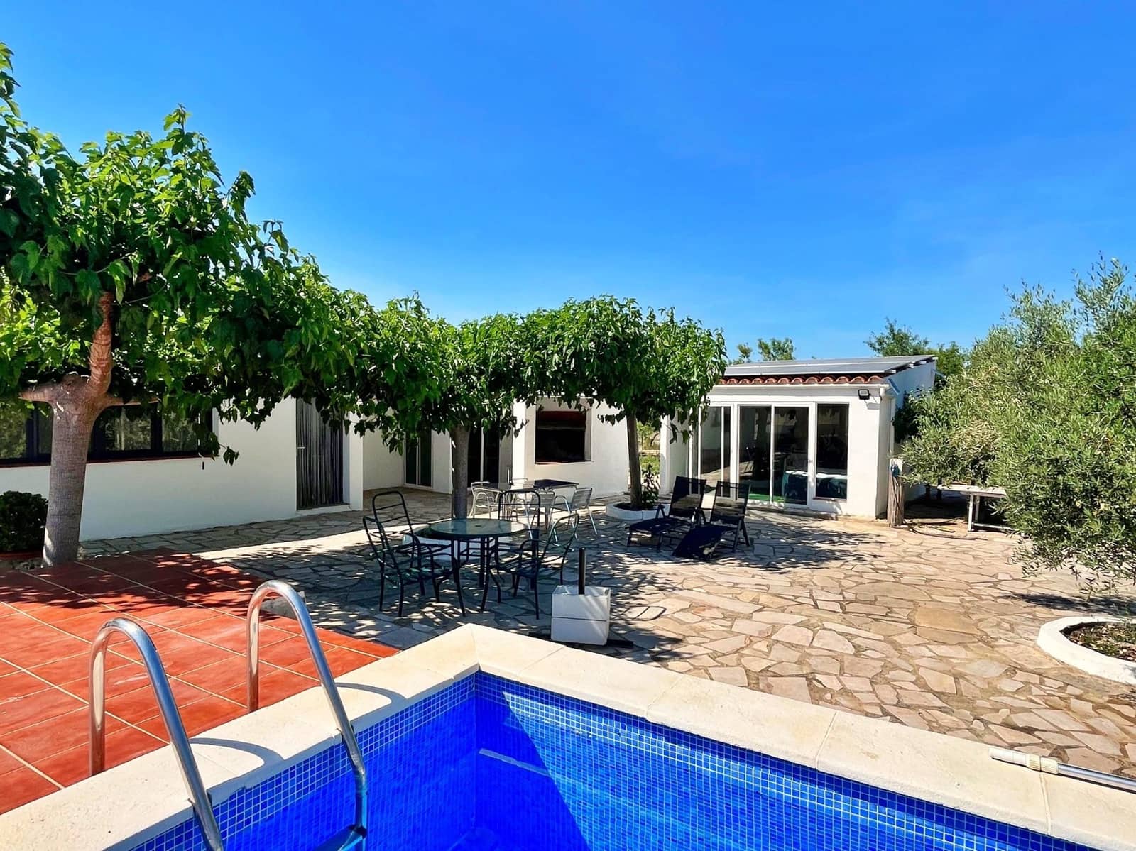 2 bedroom Villa for sale in La Senia with pool - € 158,000 (Ref: 9865133)