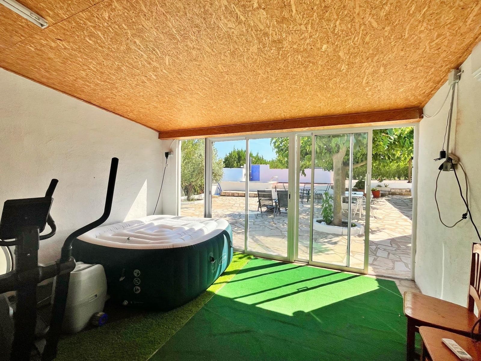 2 bedroom Villa for sale in La Senia with pool - € 158,000 (Ref: 9865133)