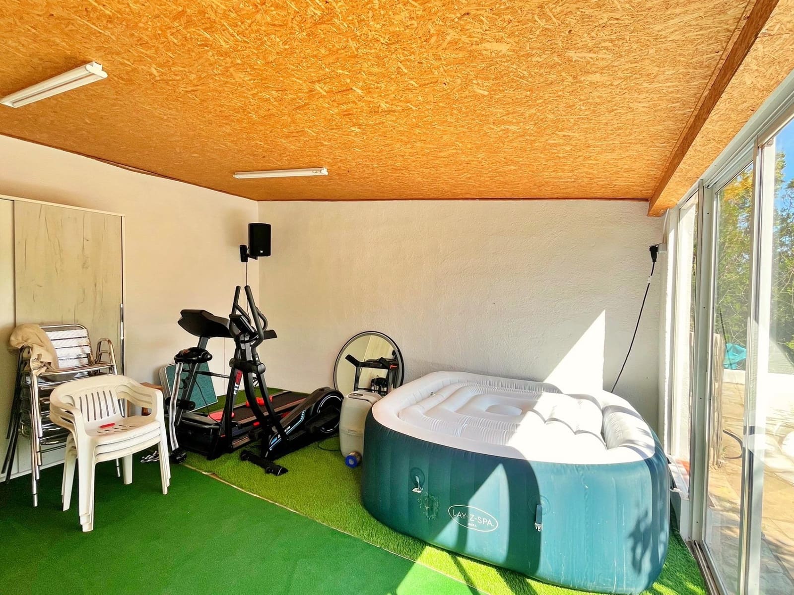 2 bedroom Villa for sale in La Senia with pool - € 158,000 (Ref: 9865133)
