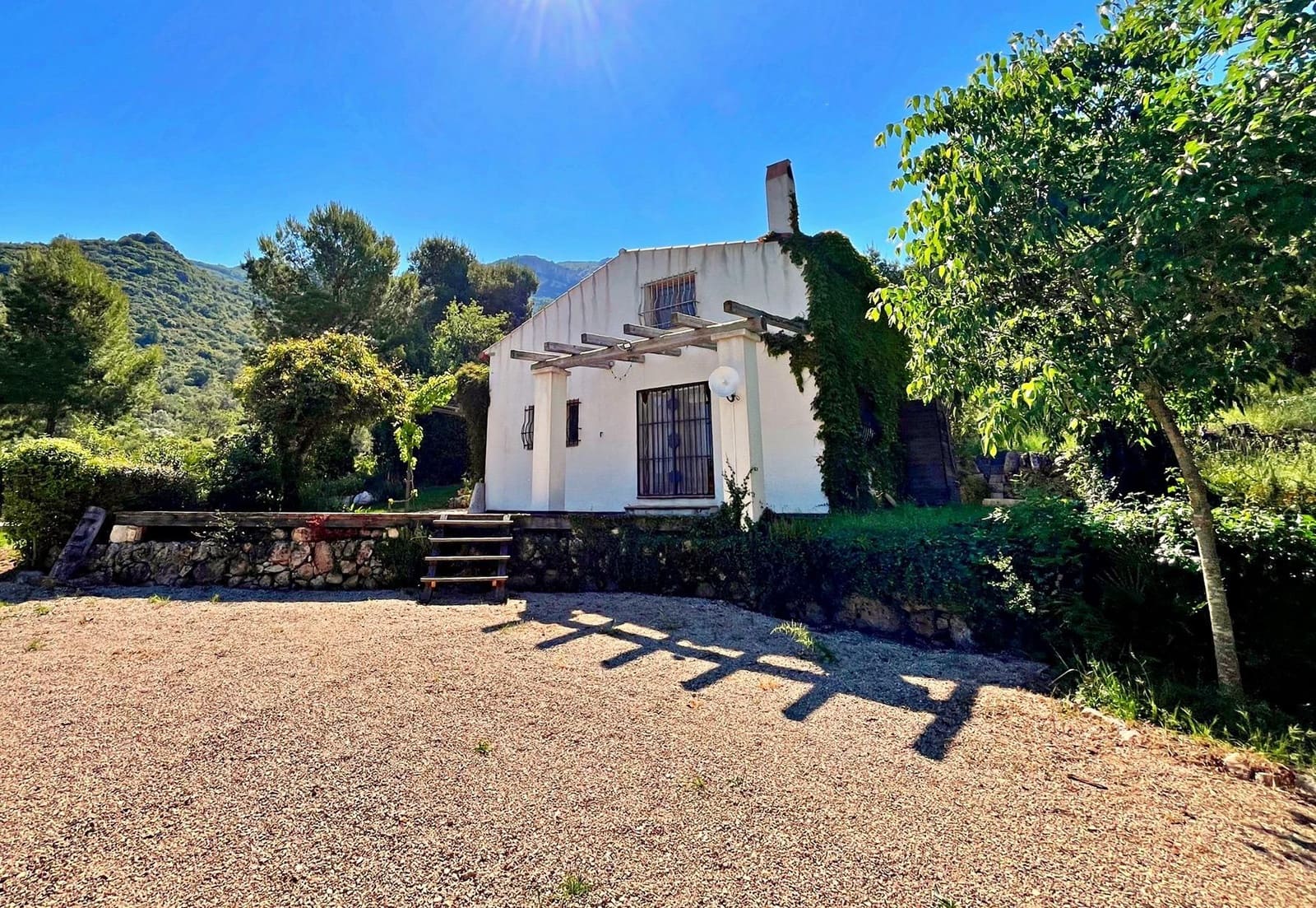 4 bedroom Villa for sale in Freginals - € 229,000 (Ref: 9865134)