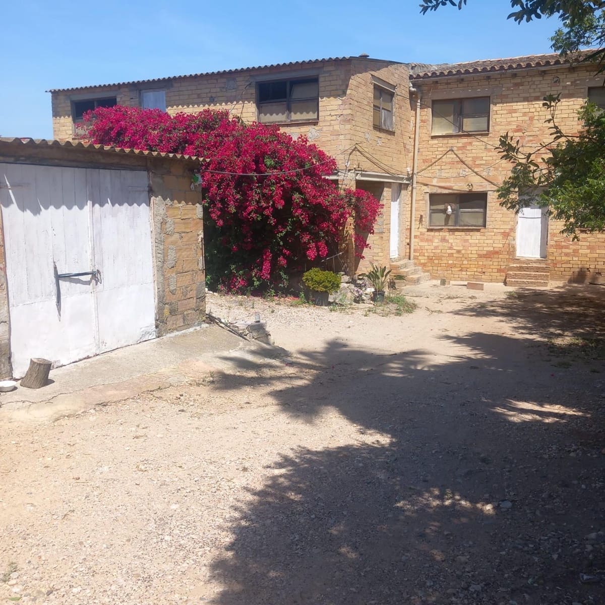4 bedroom Finca/Country House for sale in Bitem - € 130,000 (Ref: 9865135)