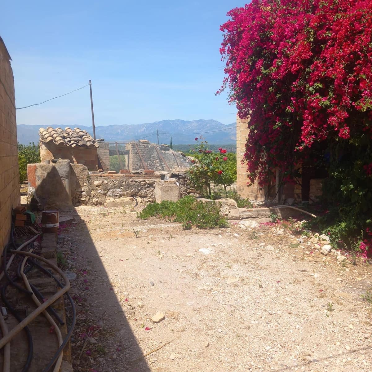 4 bedroom Finca/Country House for sale in Bitem - € 130,000 (Ref: 9865135)
