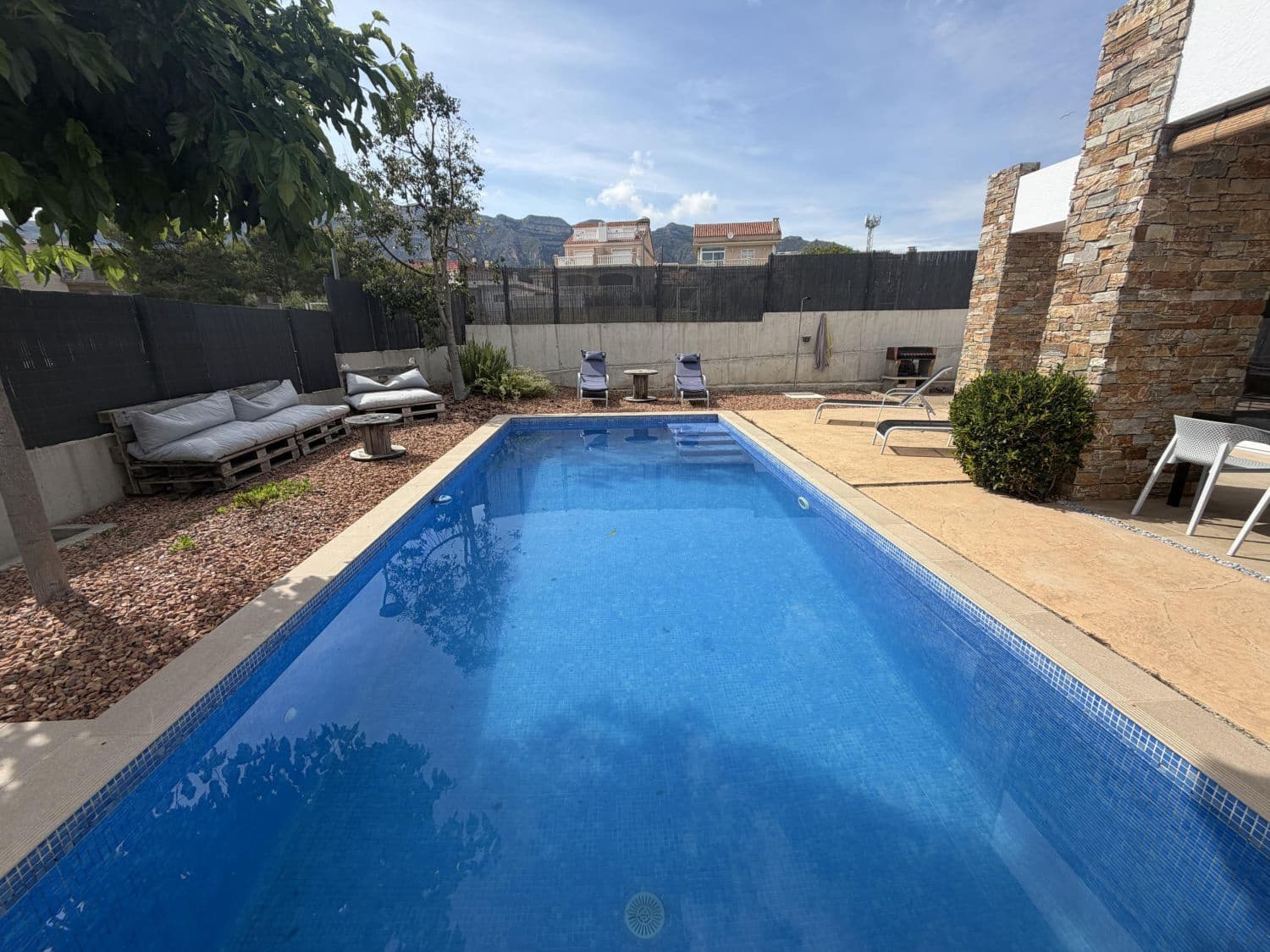 3 bedroom Villa for sale in Alcanar with pool - € 435,000 (Ref: 9922254)