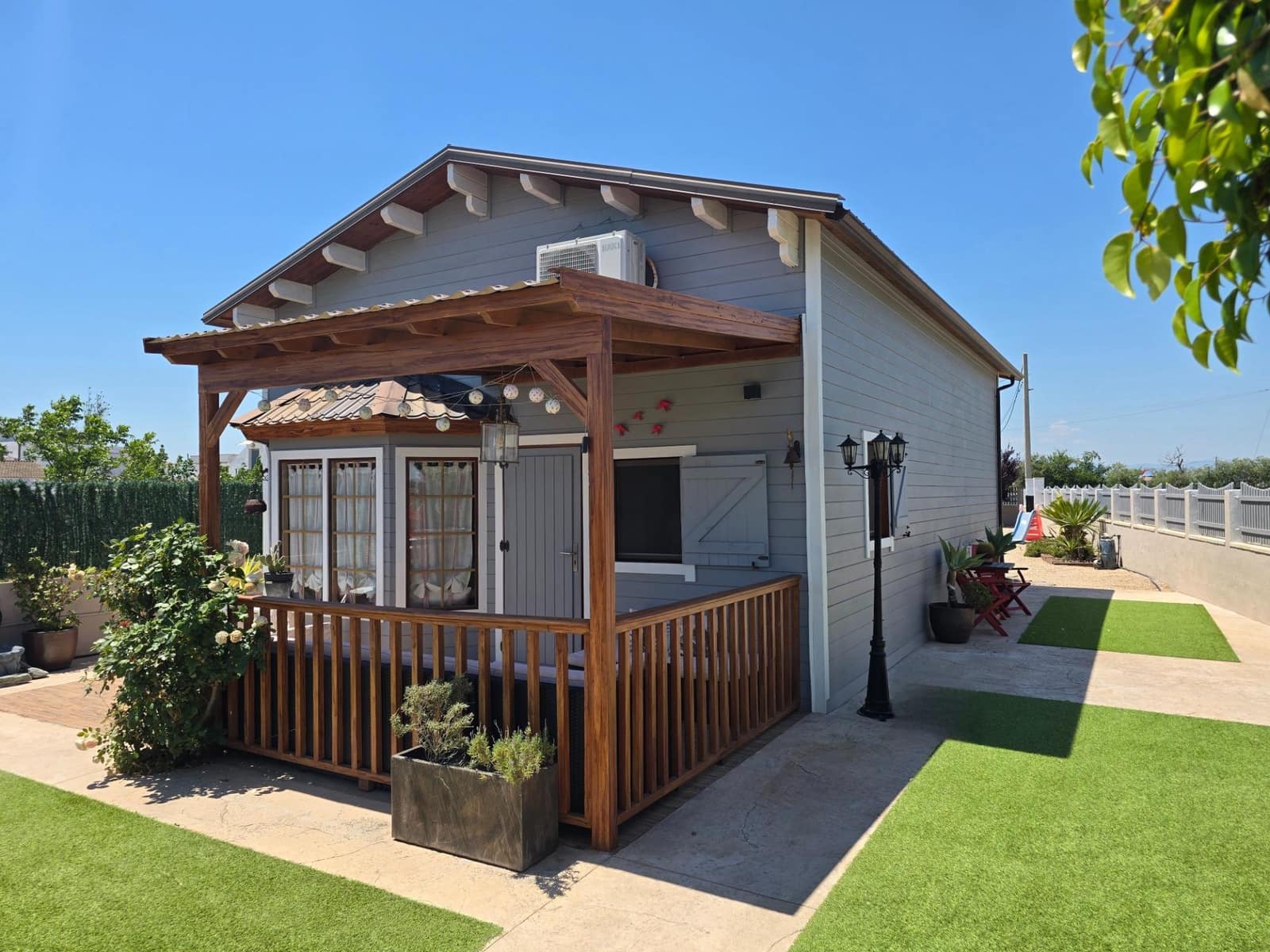 3 chambre Maison en Bois à vendre à Sant Jaume d'Enveja avec piscine garage - 224 000 € (Ref: 9922256)