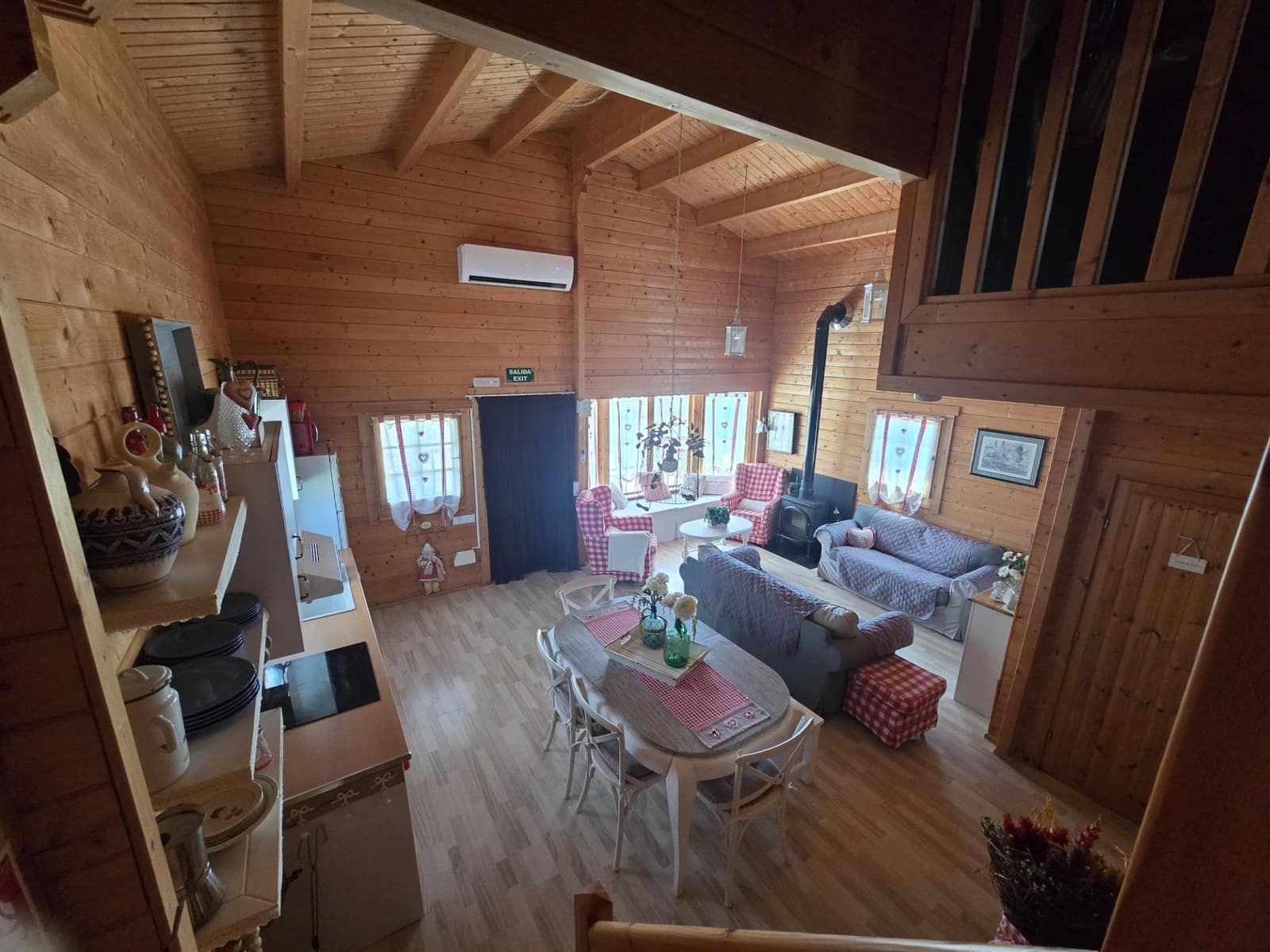 3 chambre Maison en Bois à vendre à Sant Jaume d'Enveja avec piscine garage - 224 000 € (Ref: 9922256)