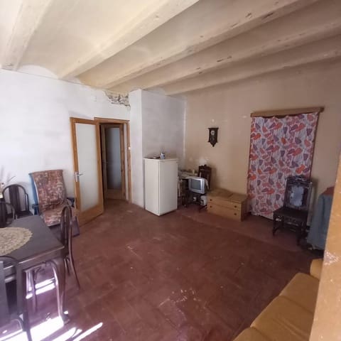 4 sypialnia Dom na sprzedaż w Tivenys - 70 000 € (Ref: 9936342)