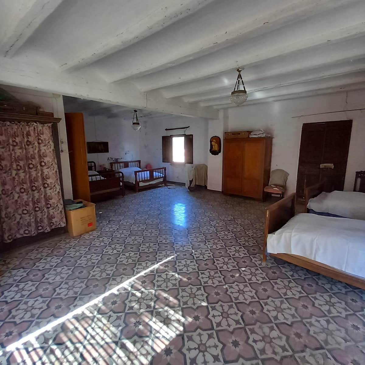 4 bedroom Townhouse for sale in Tivenys - € 70,000 (Ref: 9936342)