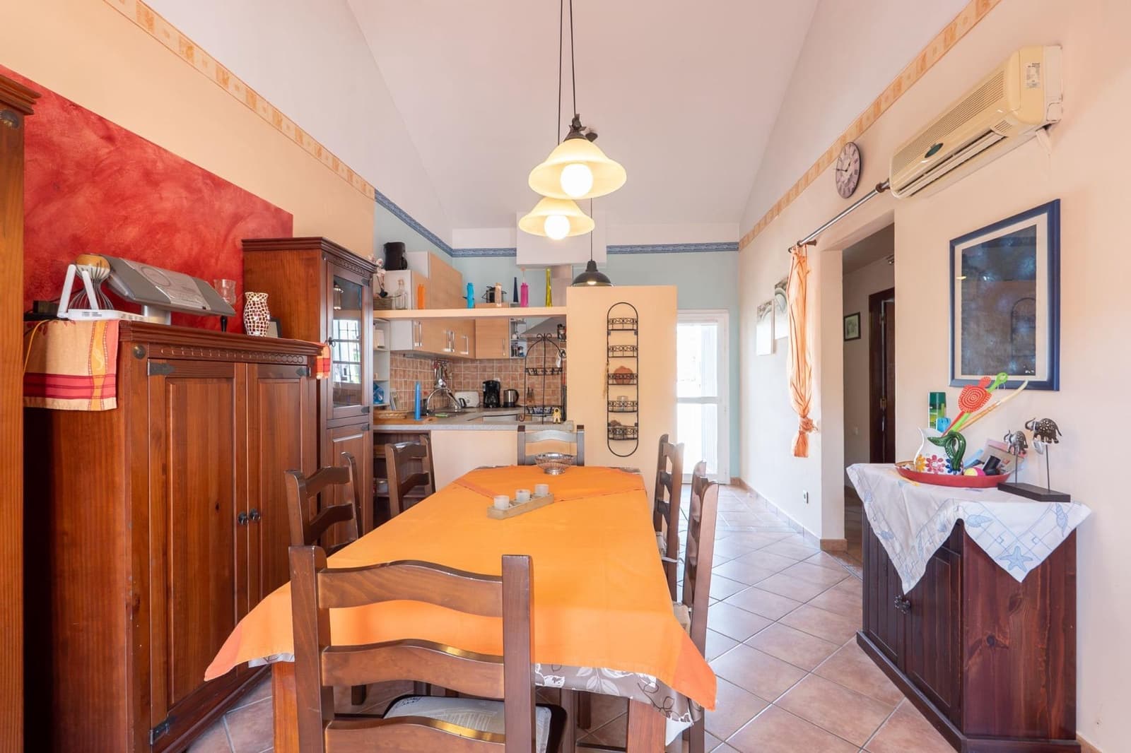 Chalet de 2 habitaciones en Deltebre en venta con piscina - 205.000 € (Ref: 9973276)