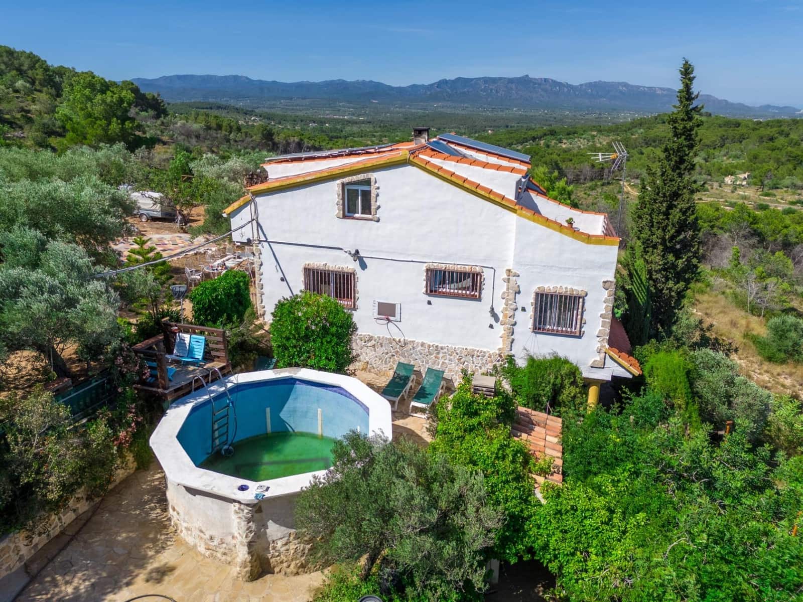 Chalet de 5 habitaciones en El Perelló en venta con piscina - 494.000 € (Ref: 9973277)