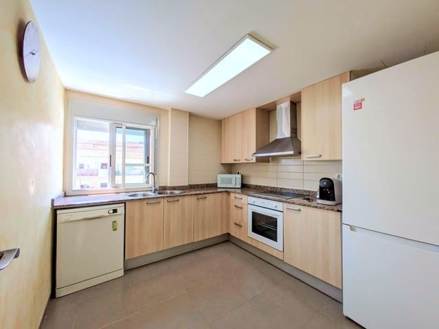 4 chambre Penthouse à vendre à Sant Jaume d'Enveja avec piscine - 191 000 € (Ref: 9998778)
