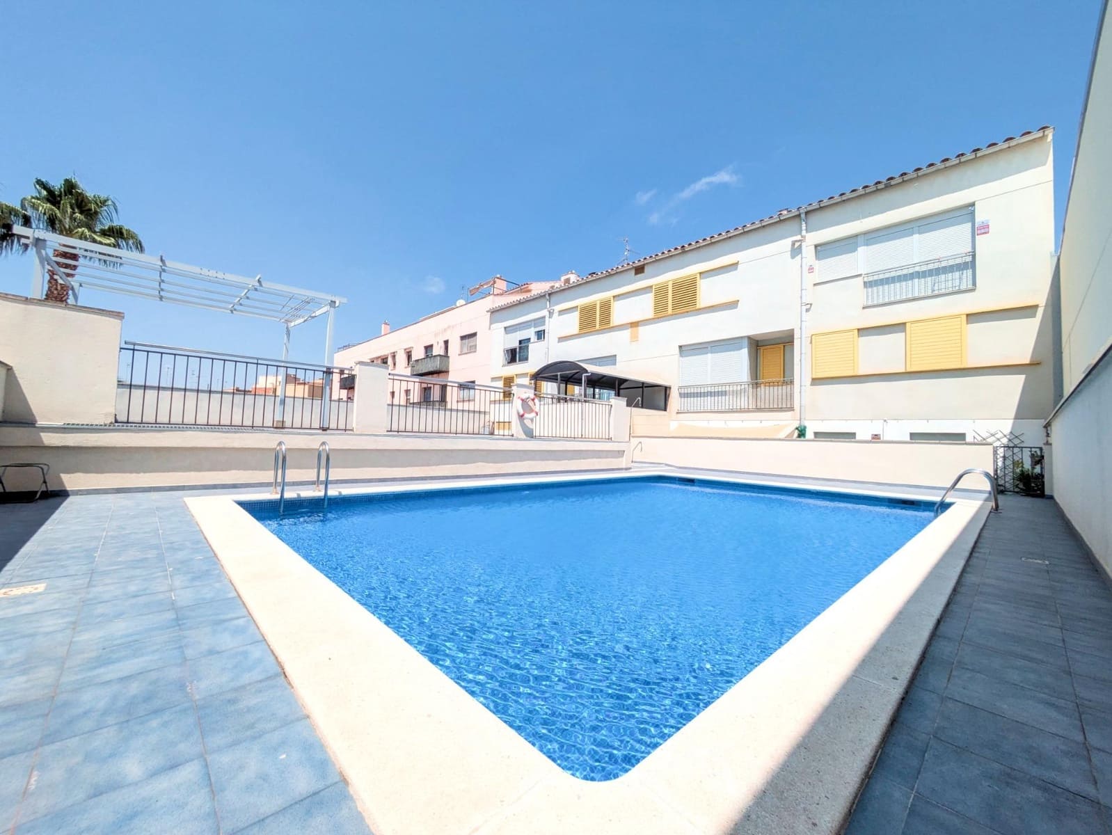 4 soveværelse Penthouse til salg i Sant Jaume d'Enveja med swimmingpool - € 191.000 (Ref: 9998778)