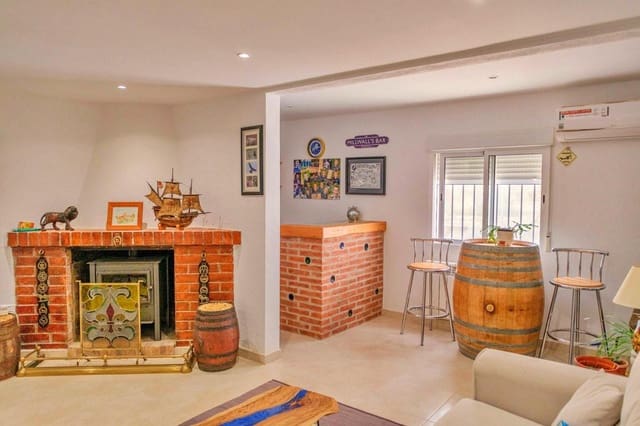 Chalet de 5 habitaciones en Roquetes en venta con piscina garaje - 360.000 € (Ref: 9999592)