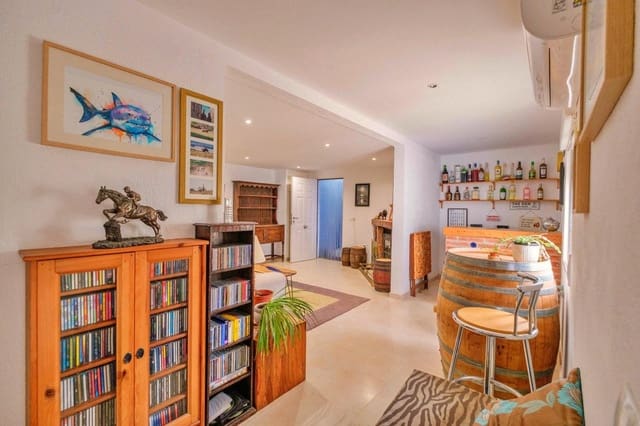 Chalet de 5 habitaciones en Roquetes en venta con piscina garaje - 360.000 € (Ref: 9999592)