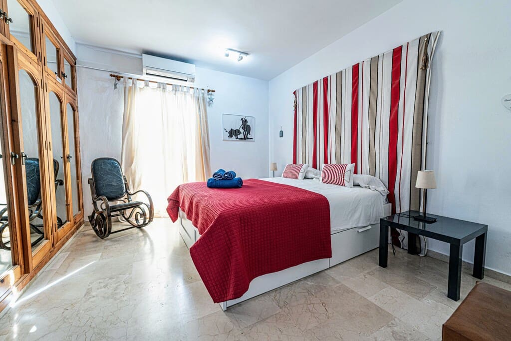 4 quarto Moradia para venda em Nerja com piscina garagem - 1 600 000 € (Ref: 10075387)