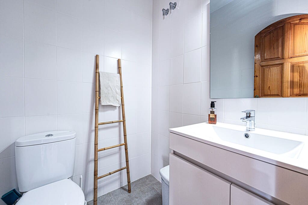 4 quarto Moradia para venda em Nerja com piscina garagem - 1 600 000 € (Ref: 10075387)