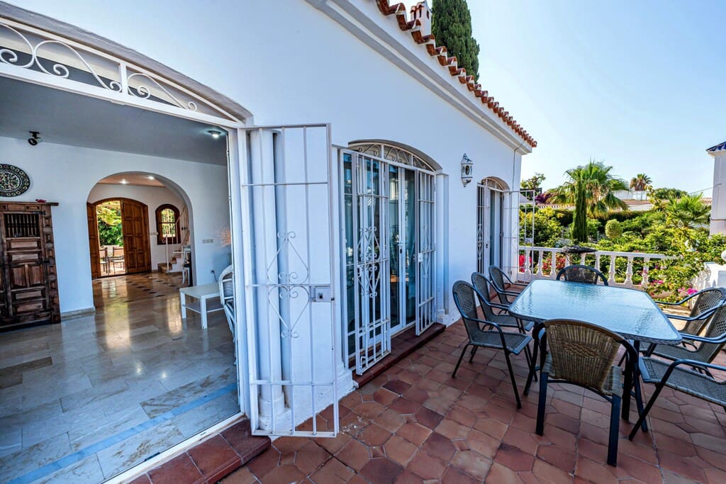 4 quarto Moradia para venda em Nerja com piscina garagem - 1 600 000 € (Ref: 10075387)