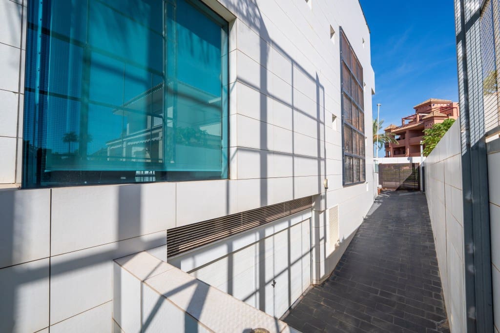 5 soveværelse Villa til salg i Motril med swimmingpool - € 2.200.000 (Ref: 9217225)