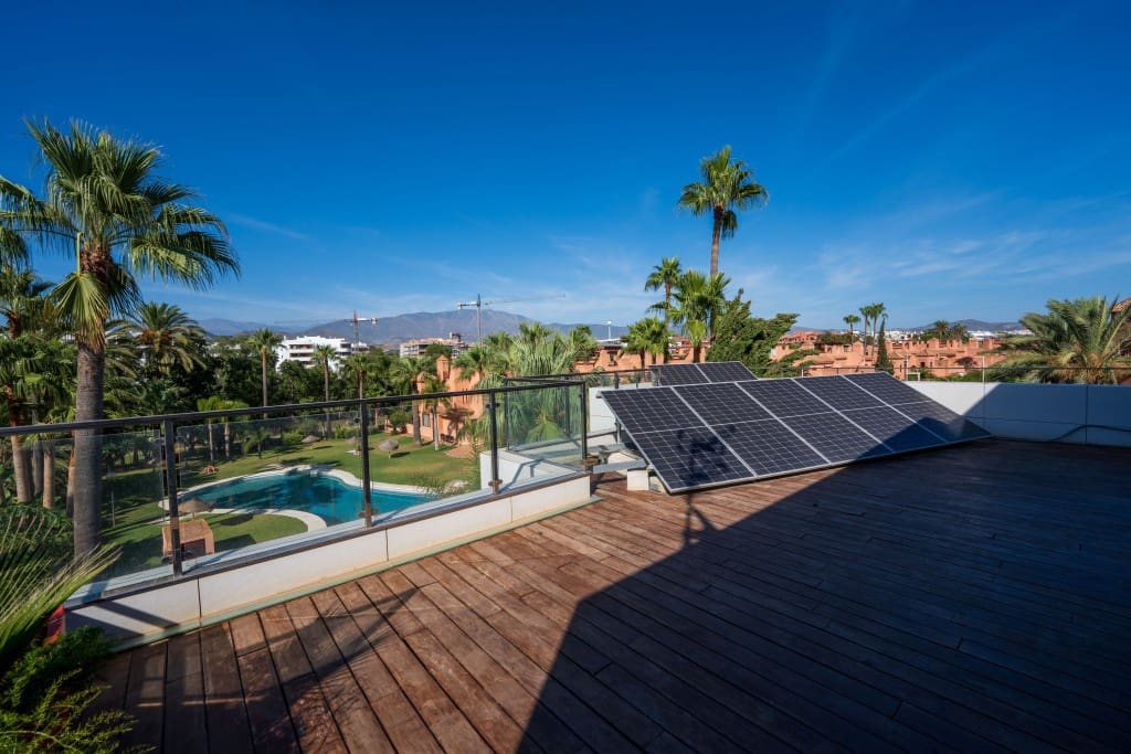 5 soveværelse Villa til salg i Motril med swimmingpool - € 2.200.000 (Ref: 9217225)