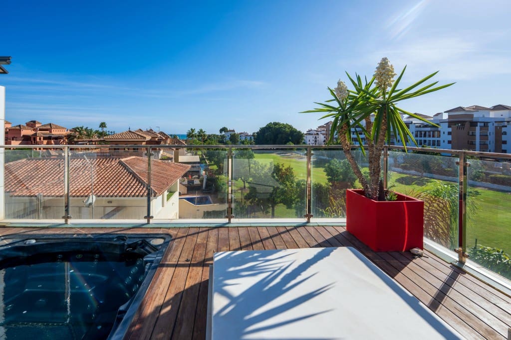 5 soveværelse Villa til salg i Motril med swimmingpool - € 2.200.000 (Ref: 9217225)