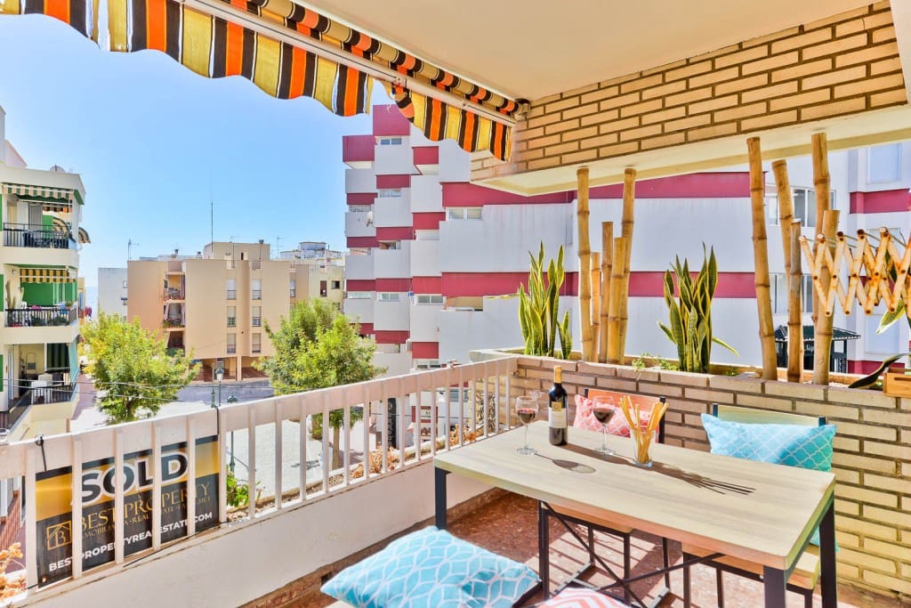 4 bedroom Apartment for sale in Nerja - € 375,000 (Ref: 9374921)