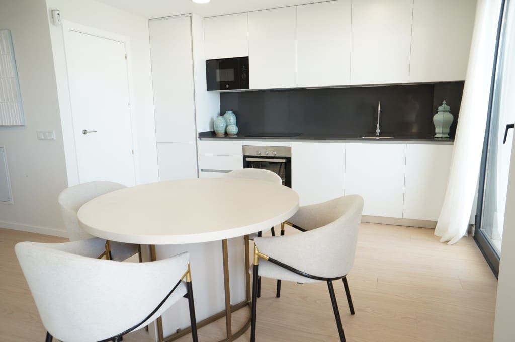 2 soverom Leilighet til salgs i Rincon de la Victoria med svømmebasseng garasje - € 425 000 (Ref: 9385074)