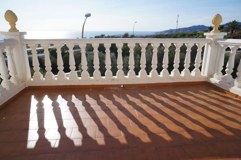 3 chambre Villa/Maison à vendre à Maro avec piscine garage - 399 000 € (Ref: 9485120)