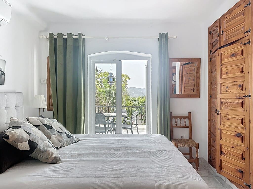 2 quarto Apartamento para venda em Nerja com piscina - 299 000 € (Ref: 9790768)