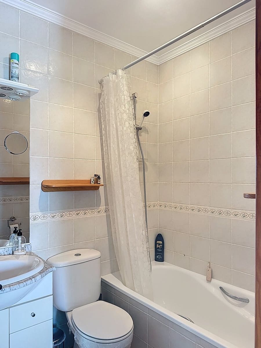 2 quarto Apartamento para venda em Nerja com piscina - 299 000 € (Ref: 9790768)