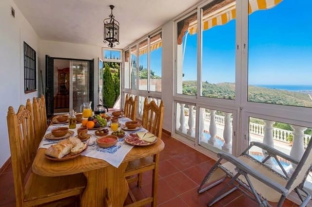 3 soverom Villa til salgs i Torrox med svømmebasseng - € 525 000 (Ref: 9845083)