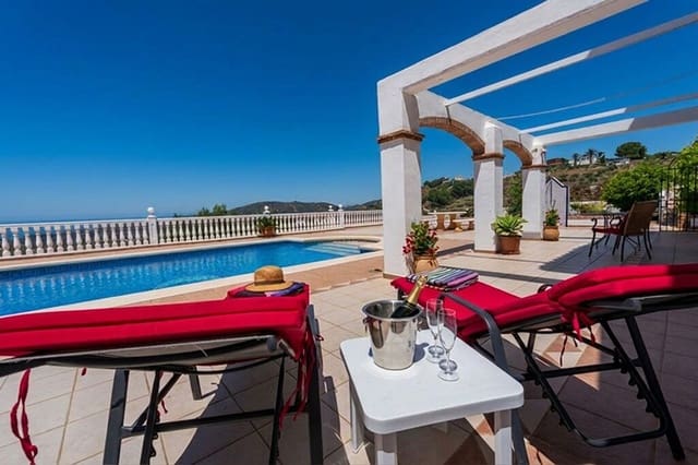 3 soverom Villa til salgs i Torrox med svømmebasseng - € 525 000 (Ref: 9845083)