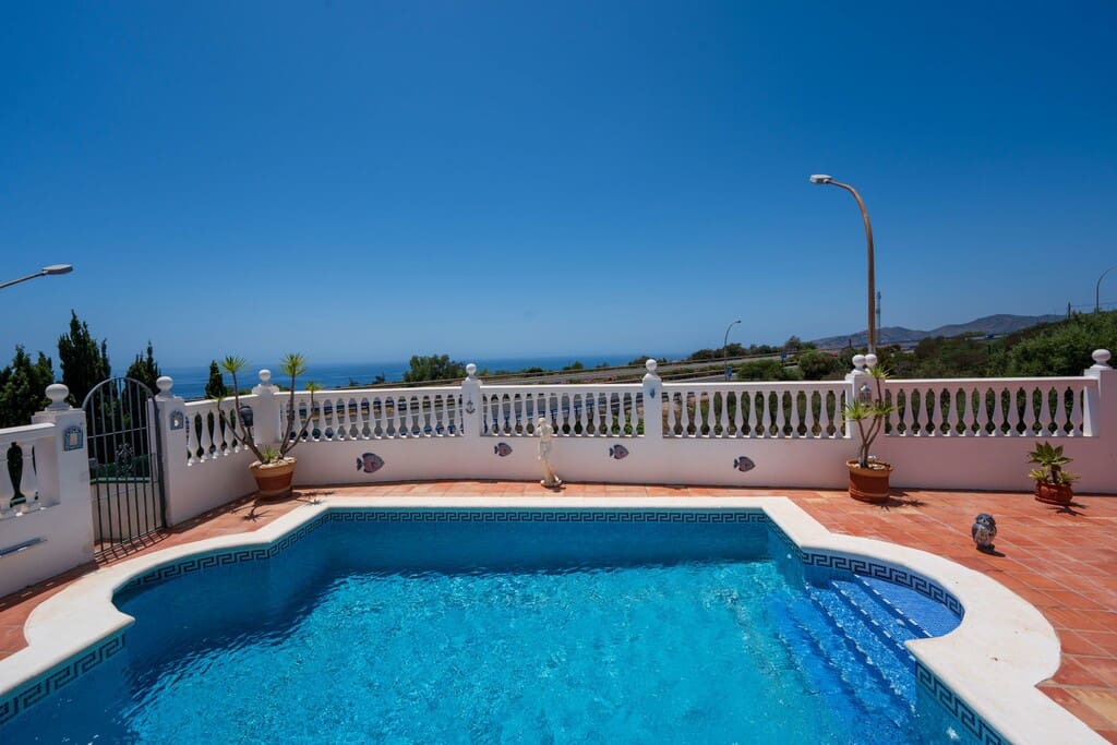 4 chambre Villa/Maison à vendre à Maro avec piscine - 499 000 € (Ref: 9903844)