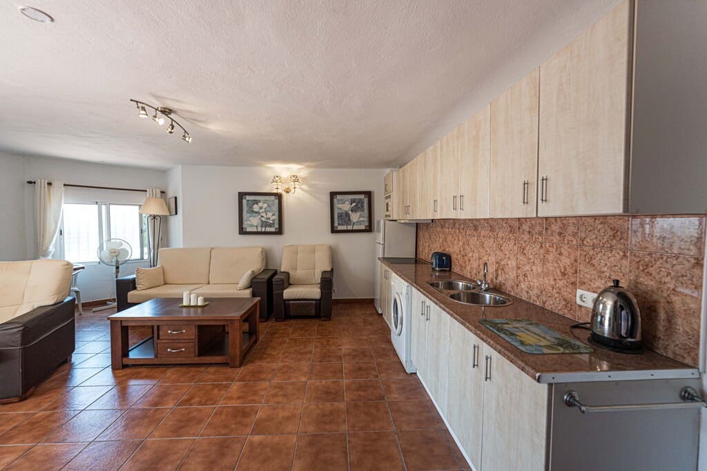 4 chambre Villa/Maison à vendre à Maro avec piscine - 499 000 € (Ref: 9903844)