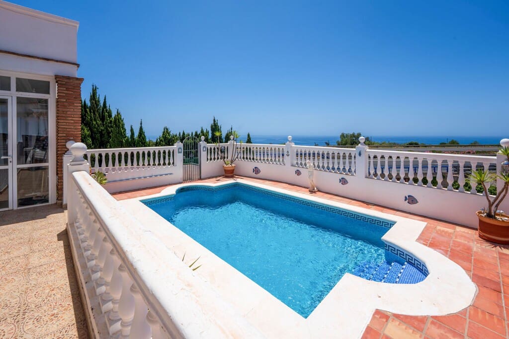 4 chambre Villa/Maison à vendre à Maro avec piscine - 499 000 € (Ref: 9903844)