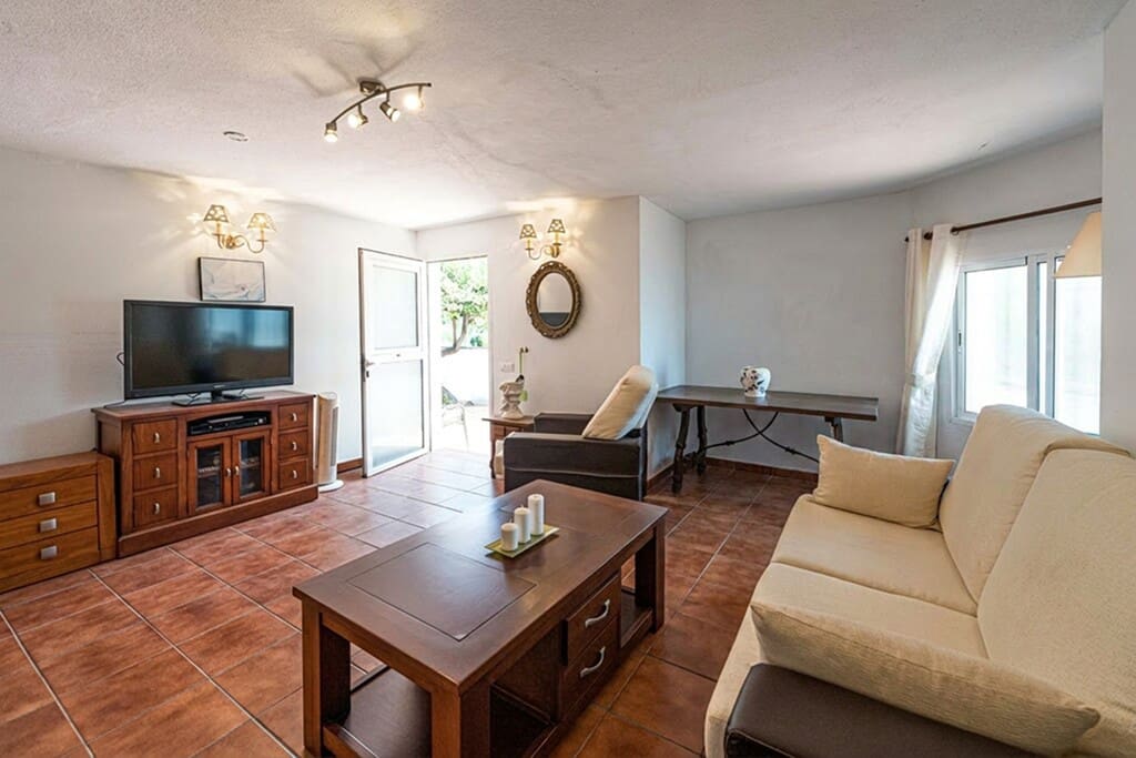 4 chambre Villa/Maison à vendre à Maro avec piscine - 499 000 € (Ref: 9903844)