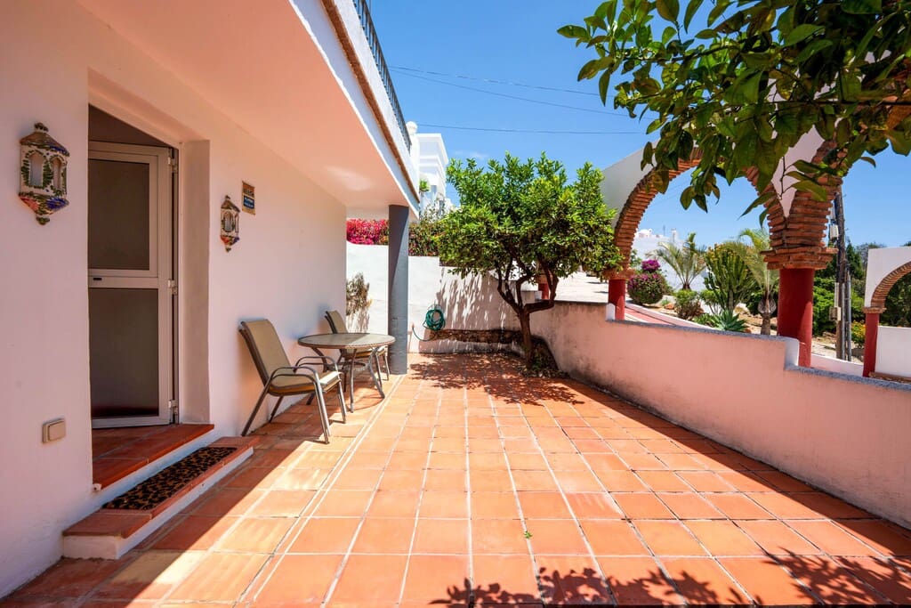 4 chambre Villa/Maison à vendre à Maro avec piscine - 499 000 € (Ref: 9903844)