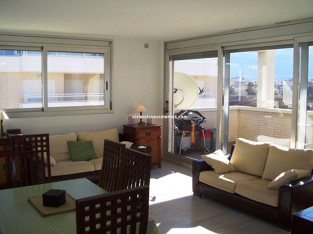 3 camera da letto Appartamento da affitare come casa vacanza in Denia con piscina garage - 525 € (Rif: 6722576)