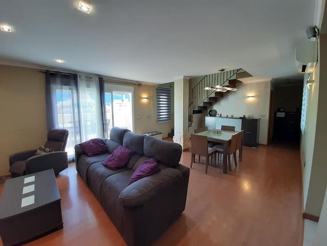 3 camera da letto Attico da affitare come casa vacanza in Centro Urbano, Dénia con garage - 490 € (Rif: 6722584)