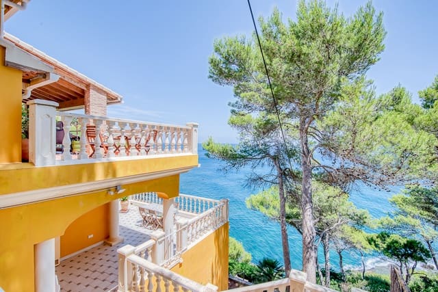 3 soveværelse Villa til salg i Las Rotas / Les Rotes, Dénia med garage - € 980.000 (Ref: 7142597)