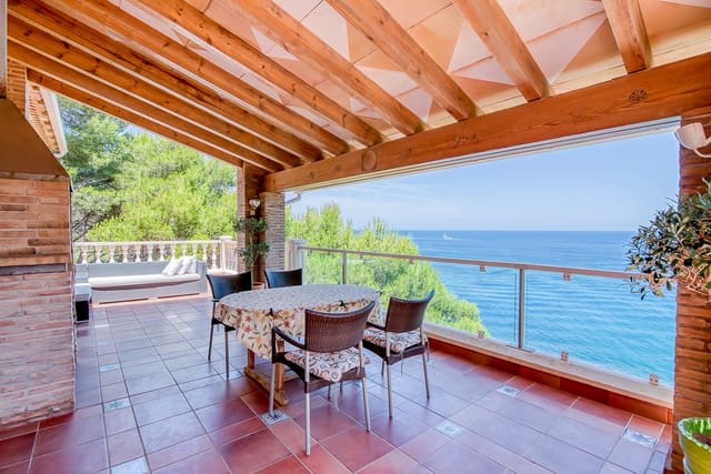 3 soveværelse Villa til salg i Las Rotas / Les Rotes, Dénia med garage - € 980.000 (Ref: 7142597)