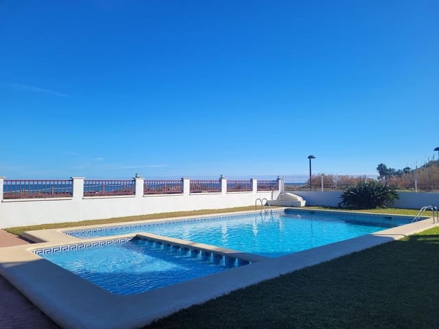Apartamento de 3 habitaciones en Las Marinas / Les Marines, Dénia en venta con piscina garaje - 359.000 € (Ref: 8911903)