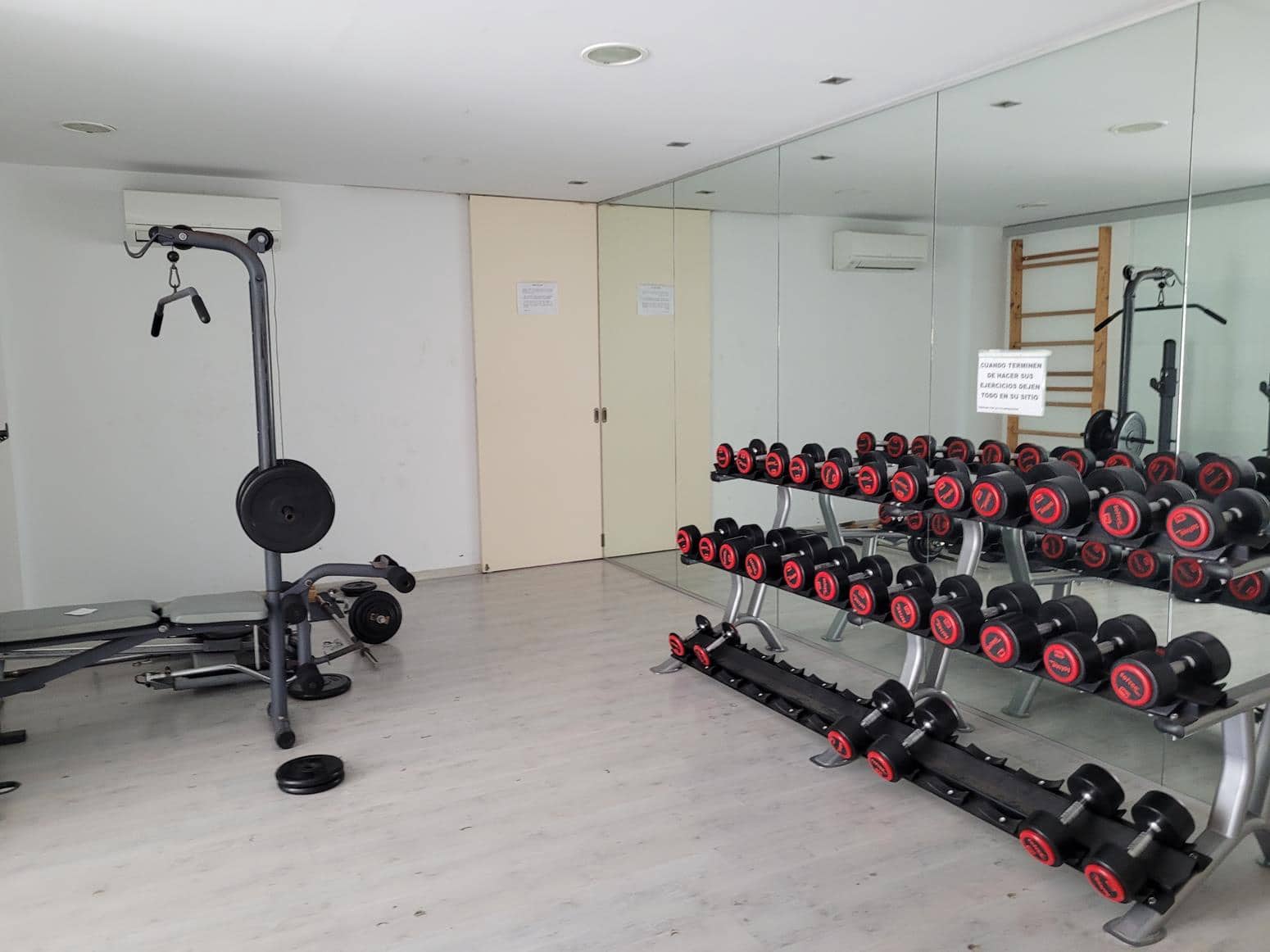 2 soverom Leilighet til salgs i Denia med svømmebasseng garasje - € 254 000 (Ref: 9602820)