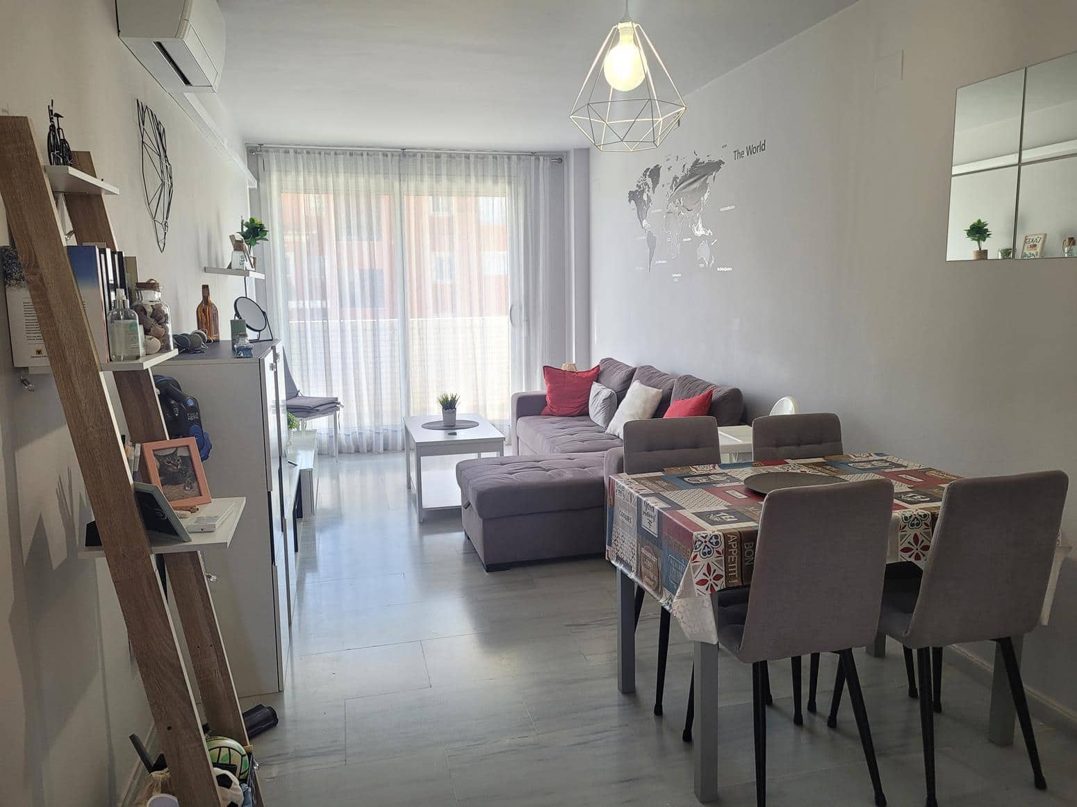 2 soverom Leilighet til salgs i Denia med svømmebasseng garasje - € 254 000 (Ref: 9602820)