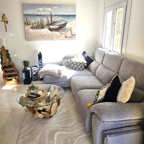 Adosado de 3 habitaciones en Pedreguer en venta con piscina garaje - 239.000 € (Ref: 9641085)