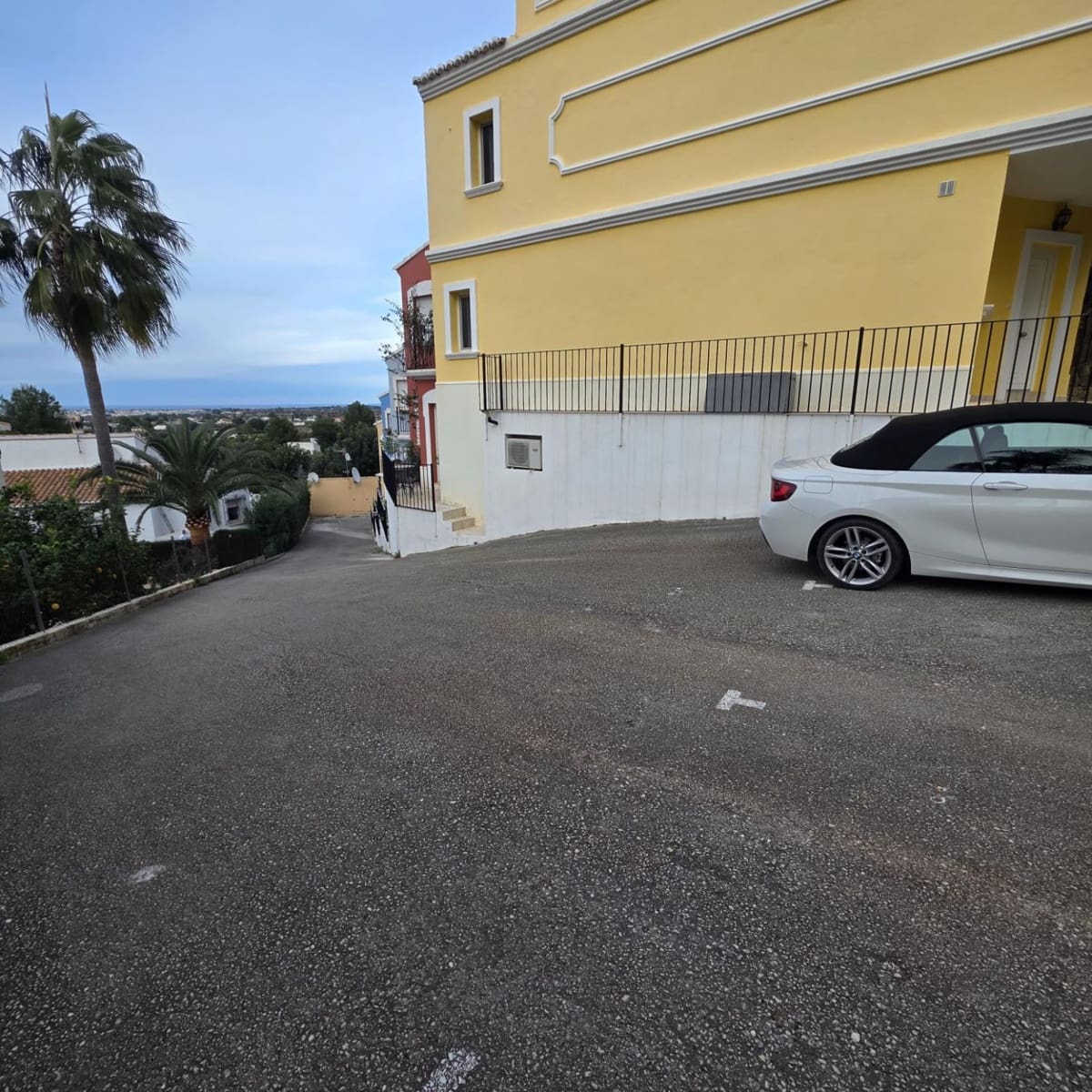 Adosado de 3 habitaciones en Pedreguer en venta con piscina garaje - 239.000 € (Ref: 9641085)