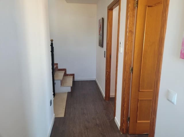 3 sovrum Radhus till salu i Els Poblets med garage - 395 000 € (Ref: 9652477)